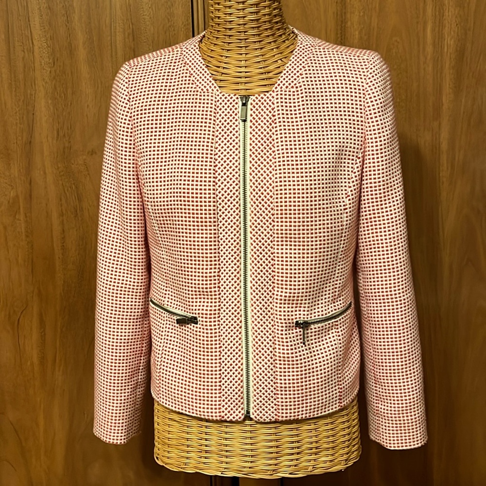 Halogen SP tweed collarless blazer jacket with 3 zippers. feminine classic style